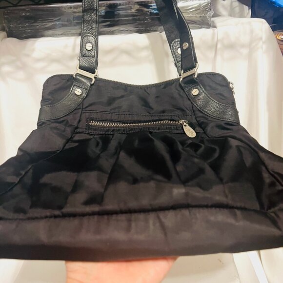 Baggalini Shoulder Tote Bag/purse-Black/Tan-Lightweight-Roomy-Zip up top - Picture 4 of 14